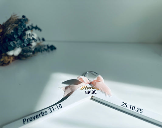 Percha personalizada (Boda) - Rosa claro