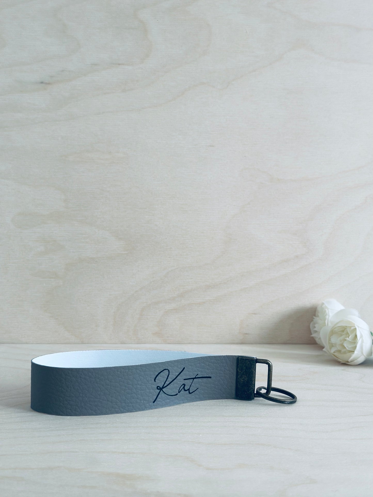 Pulsera llavero con nombre